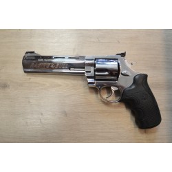 Revolver TAURUS RAGINGBULL...