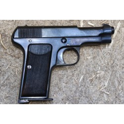 Pistolet Beretta modèle...