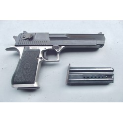 PISTOLET SEMI-AUTOMATIQUE...